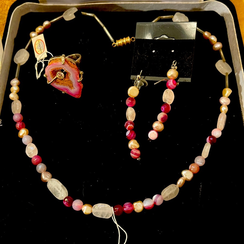 3pc set Pearl,rose quartz/pink agate necklace/earring/ring set